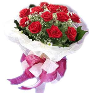  Erzincan çiçek servisi , çiçekçi adresleri  11 adet kırmızı güllerden buket modeli
