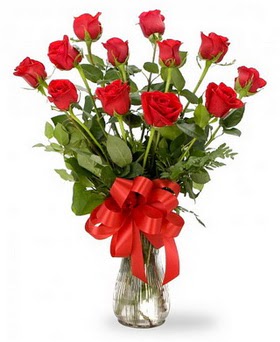  Erzincan çiçek mağazası , çiçekçi adresleri  12 adet kırmızı güllerden vazo tanzimi